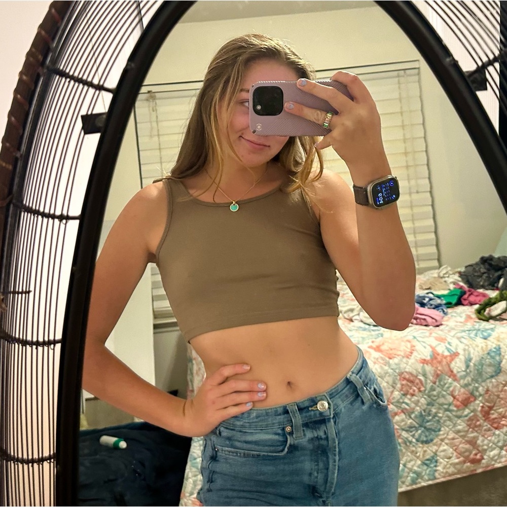 SHEIN Brown Basic Cropped Tank Top Small